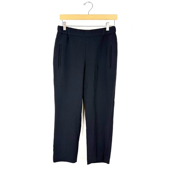 Aritzia Wilfred Crepe Darontal Pull On Pant Trousers in Black - Picture 5 of 11